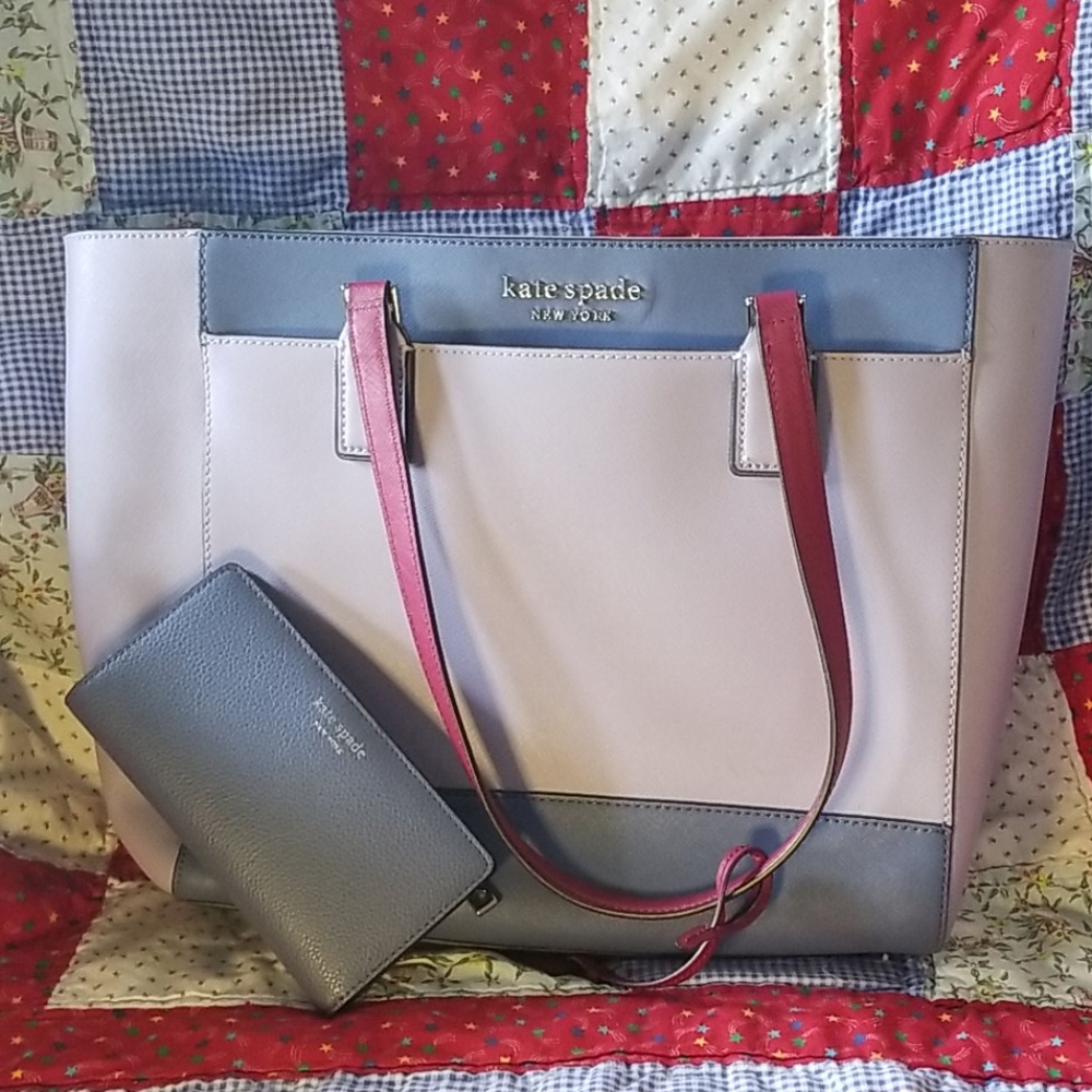 Kate Spade laptop tote w/matching bifold wallet